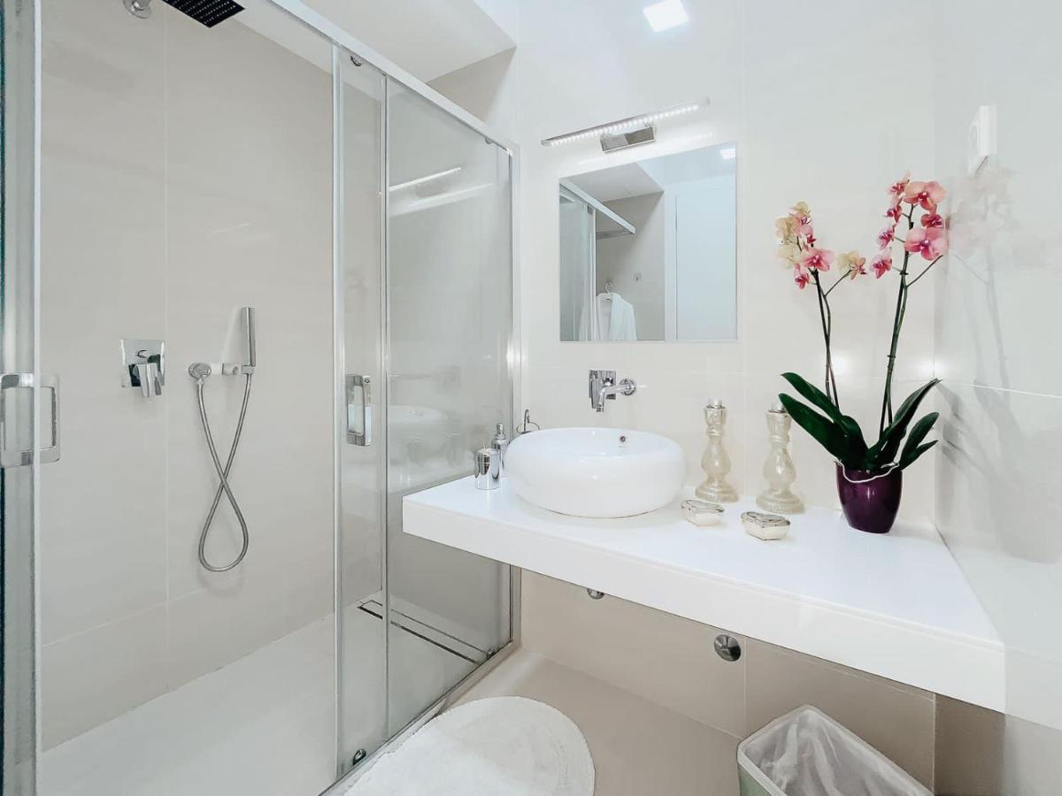 Montesun Apartments Becici Boreti Eksteriør bilde