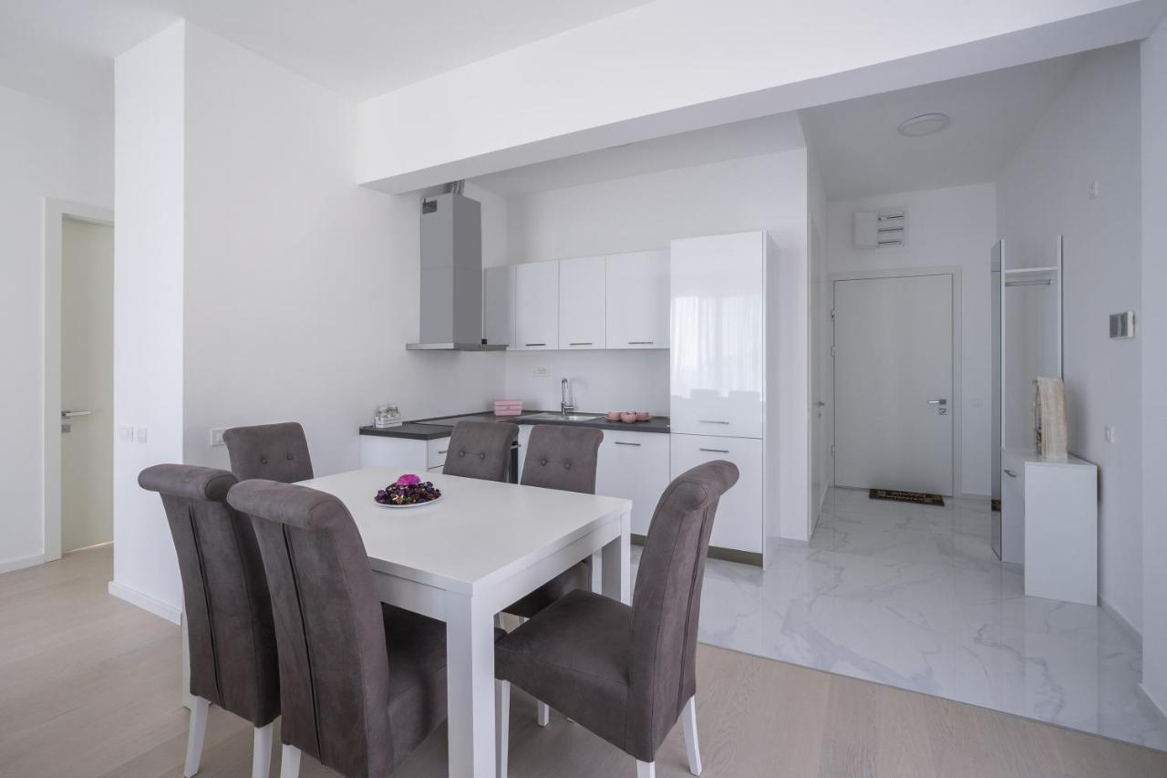 Montesun Apartments Becici Boreti Eksteriør bilde