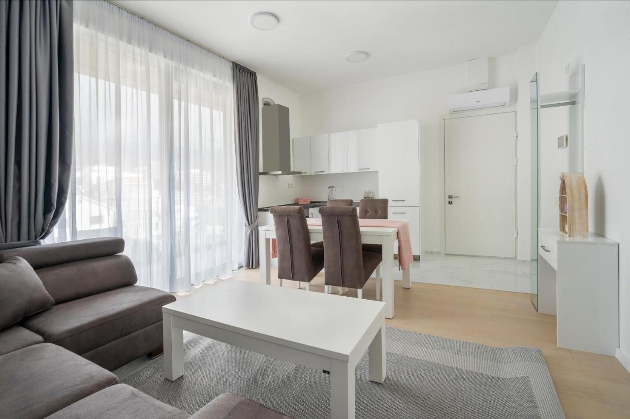 Montesun Apartments Becici Boreti Eksteriør bilde